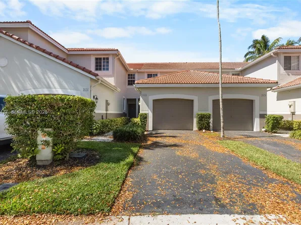 3818 San Simeon Cir, Fort Lauderdale, FL 33331