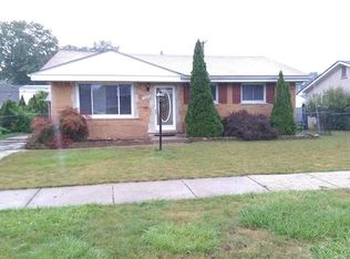 20416 Brooklawn Dr, Dearborn Heights, MI 48127