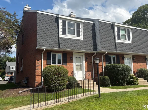 1165 Enfield Street #1, Enfield, CT 06082