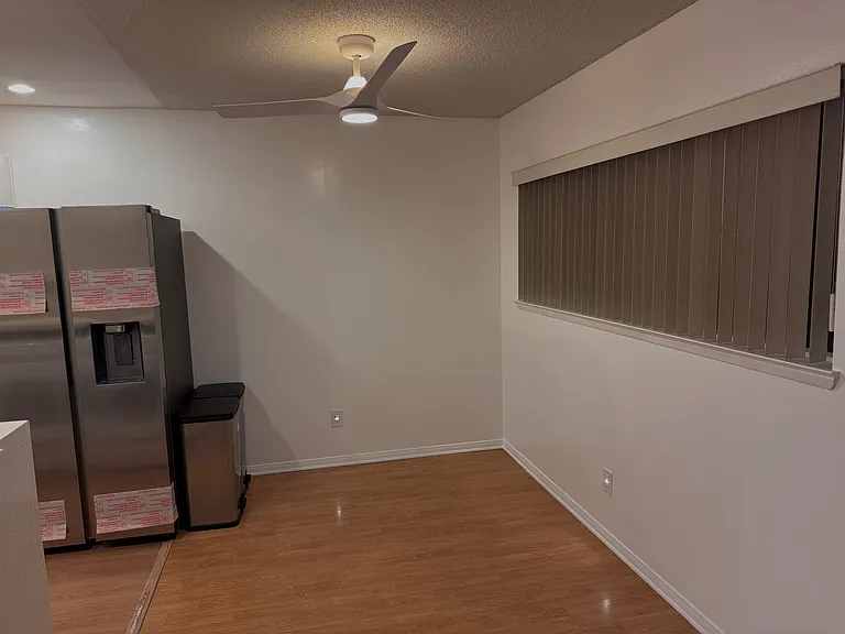 350 E Desert Inn Rd #F202 — Photo 20