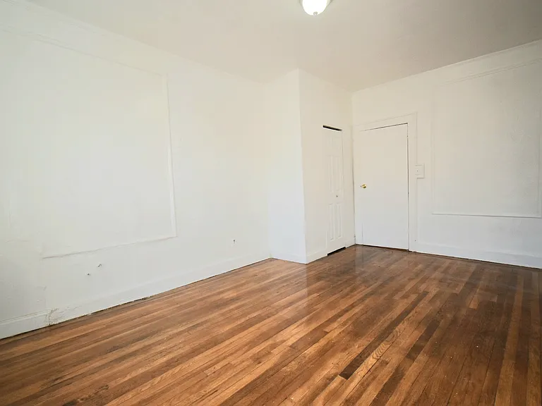 165 Augusta St #B9 — Photo 6