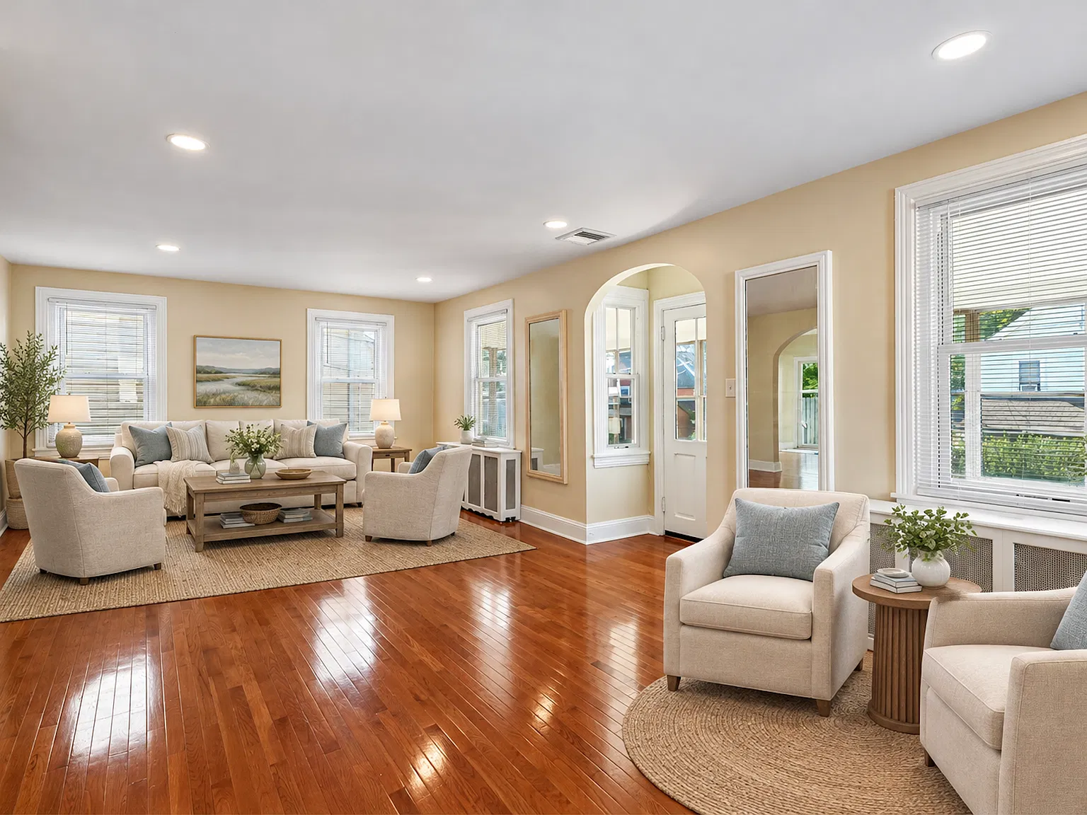 3 bed, 1678 sqft, $3,300 — Photo 1