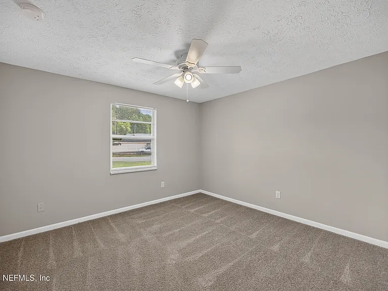 1143 Tumbleweed Dr — Photo 21