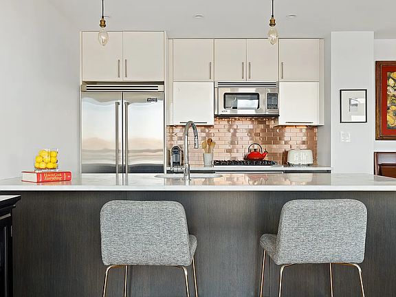 2nd image of 500 4th Ave #9M