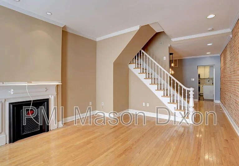 18 N Patterson Park Ave — Photo 8