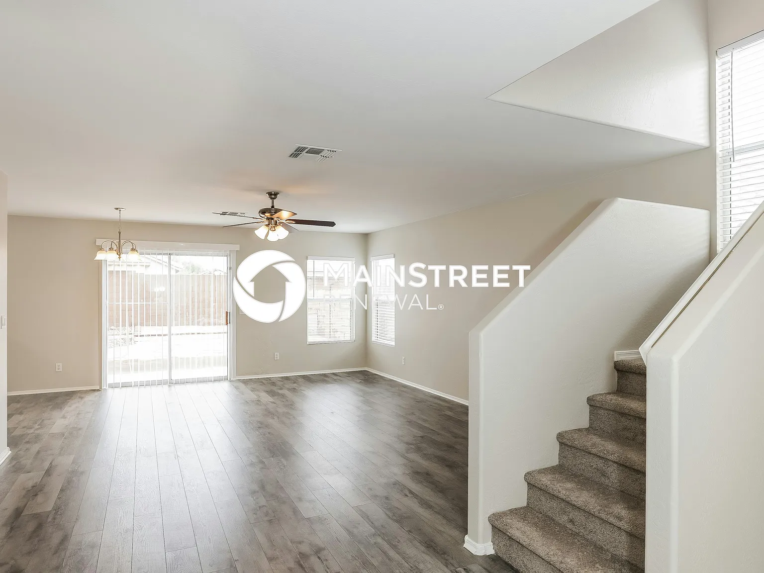 12622 W Paradise Dr — Photo 2