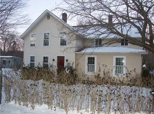 55 Pond Meadow Rd, Essex, CT 06426