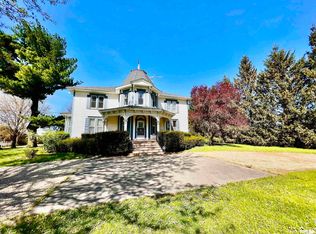 500 170th St, Aledo, IL 61231