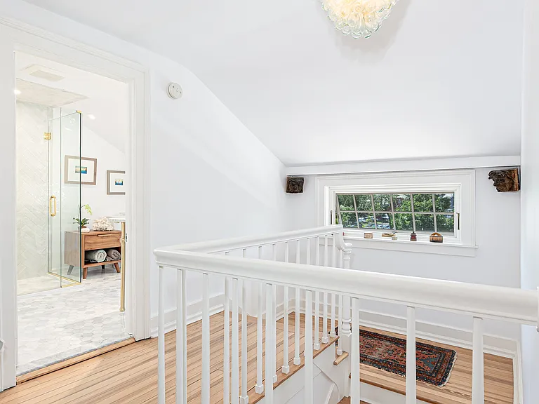87 Myrtle Ave — Photo 15