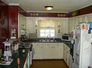 8924 Newland Rd, Creswell, NC 27928