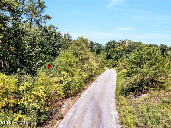 475 Bayside Blvd, Bean Station, TN 37708