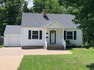 5827 N Prospect Rd, Peoria, IL 61614