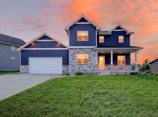 1229 Patriot Way, Sun Prairie, WI 53590