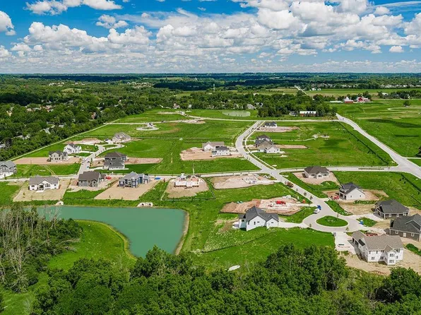 9993 N MIGRATORY LANE #Lt50, Mequon, WI 53097