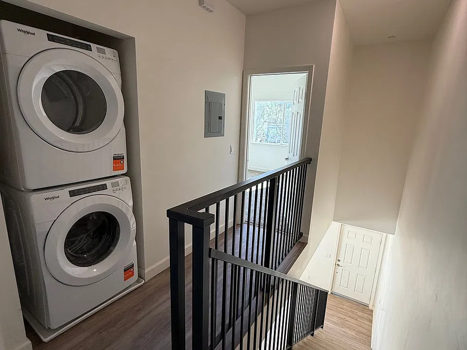 BRAND NEW UNITS I Alpine Townhomes