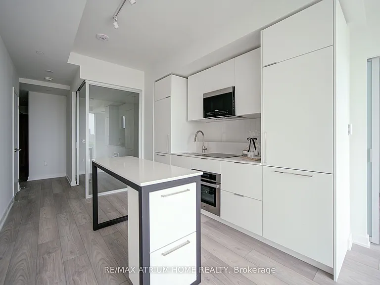 1 Fairview Rd E #621 — Photo 16