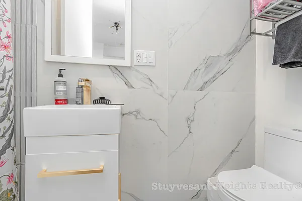 Rented by Stuyvesant Heights Realty Corp | media 25