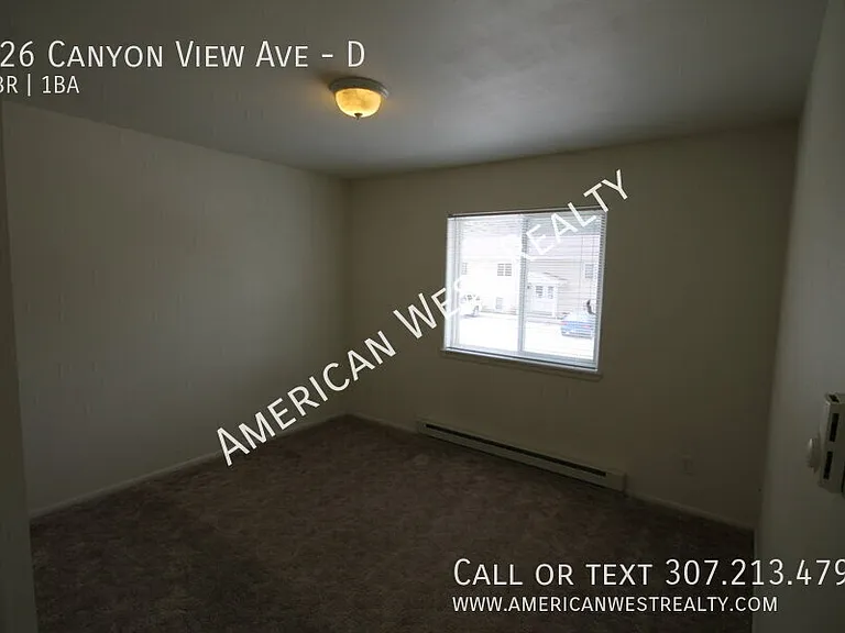 926 Canyon View Ave #D — Photo 4