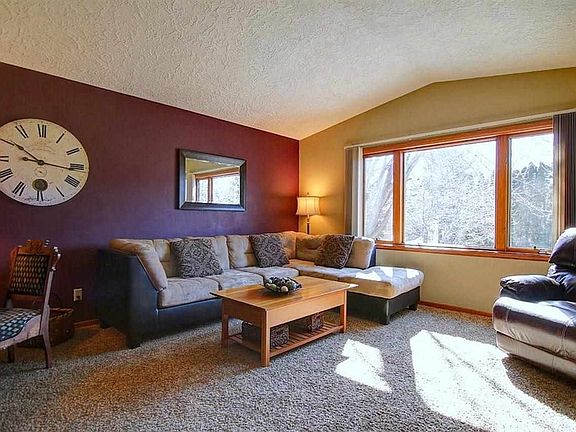 2nd image of 513 Wild Plum Dr