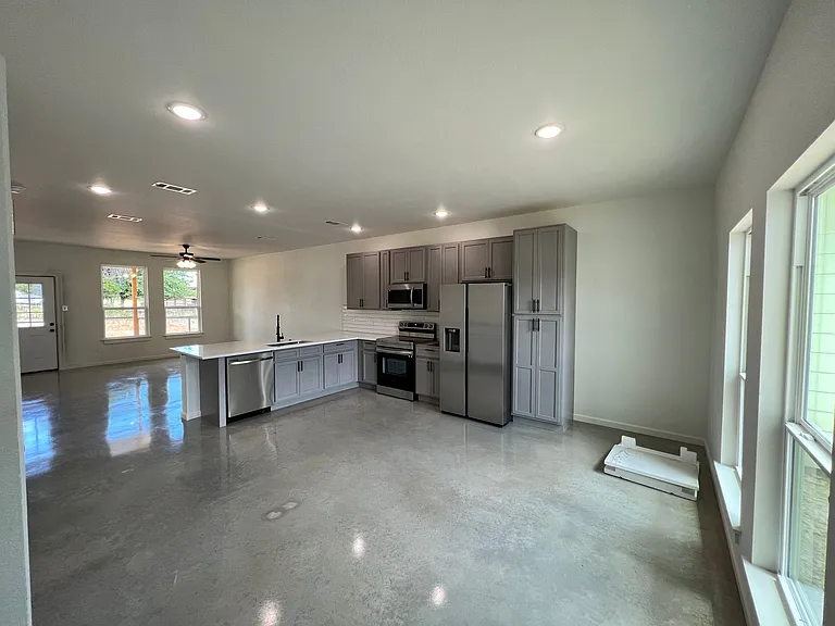 2232-101 W J E Woody Rd — Photo 6