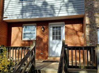 329 Skyline Pl, Front Royal, VA 22630