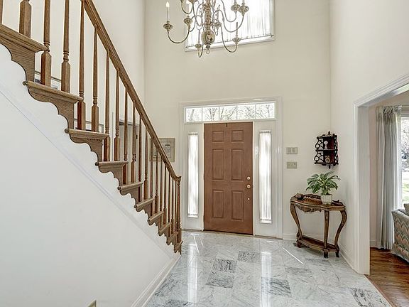 Two-story Foyer