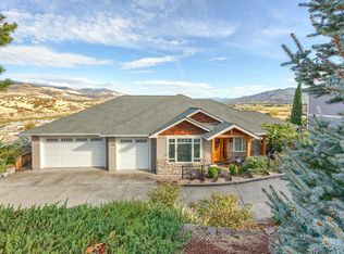 813 Amerman Dr, Phoenix, OR 97535