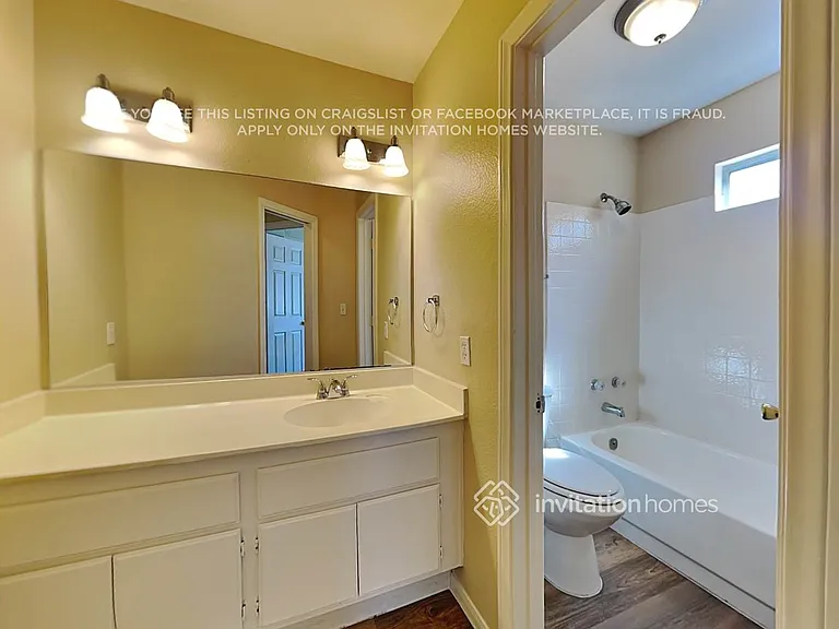 7368 Atwood Ave — Photo 25