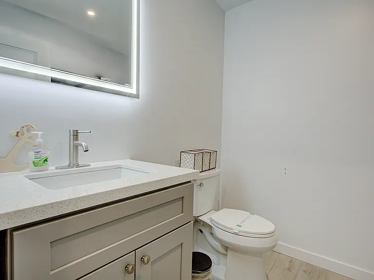 168 Manresa Rd — Photo 7