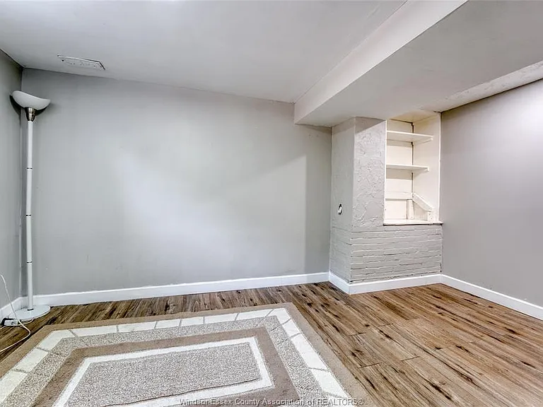 2309 Alexis Rd — Photo 33