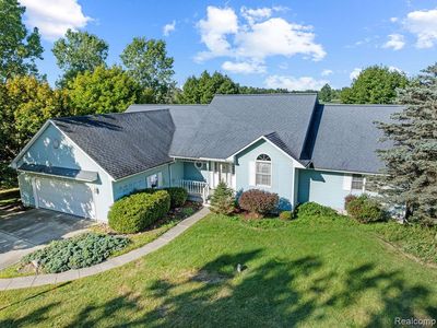 9482 Graytrax Rd, Grand Blanc, MI, 48439