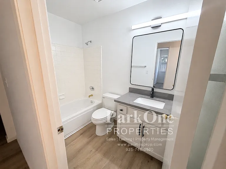 2848 Saint Joseph Dr — Photo 14