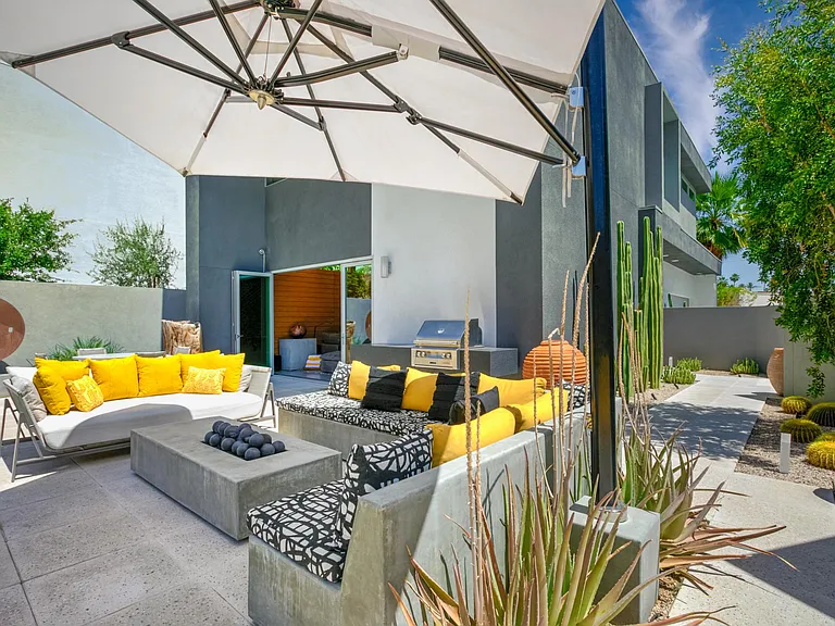 Outdoor sitting area with view to the great room.