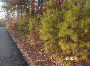 2 Piney Grove Rd, Warsaw, VA 22572