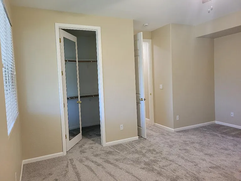 602 Delancy Way — Photo 12