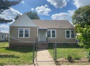 605 N Park St, Meade, KS 67864