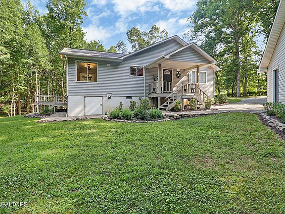 2nd image of 227 Avondale Ln