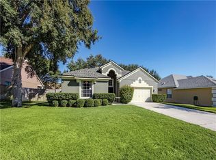 637 Strihal Loop, Oakland, FL 34787