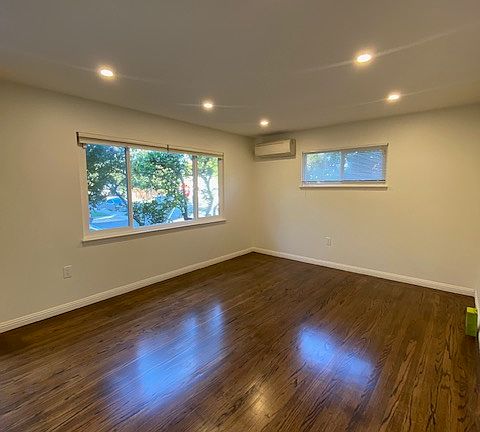 5th image of 1203 Junipero Ave #1203