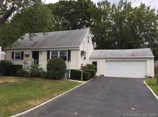 126 Corona Dr, Milford, CT 06460