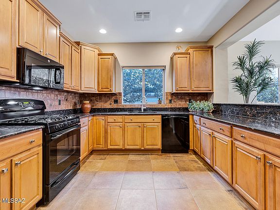 5th image of 13561 N Garlenda Way