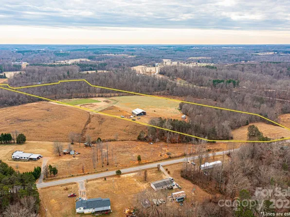 508 Abbeydale Rd, Harmony, NC 28634