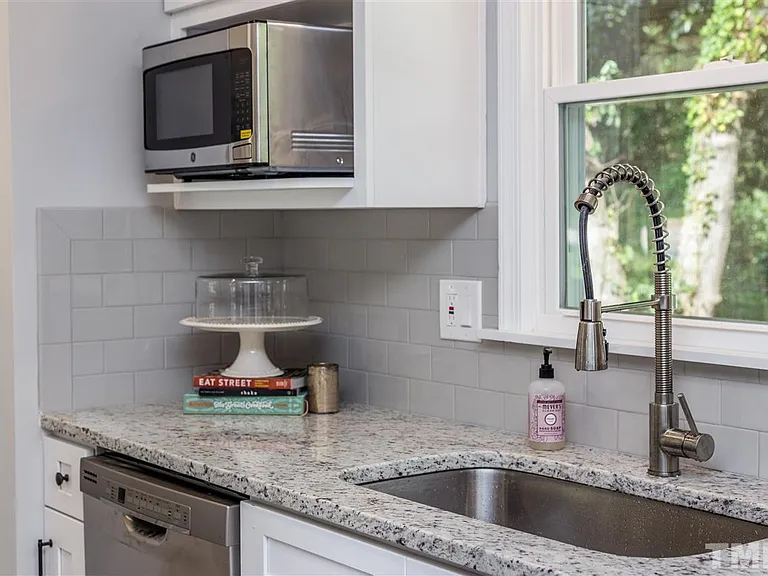 2112 Shenandoah Rd — Photo 10