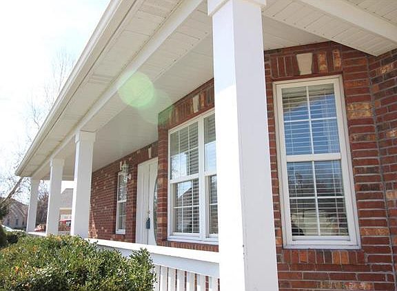 4th image of 537 Newhart Dr