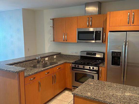 3rd image of 4535 Dean Martin Dr #1-693