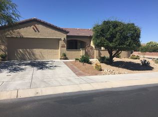 1080 W Tenniel Dr, Green Valley, AZ 85614