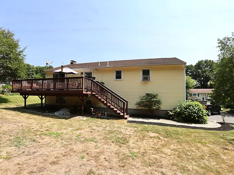 9 Concord Rd — Photo 16
