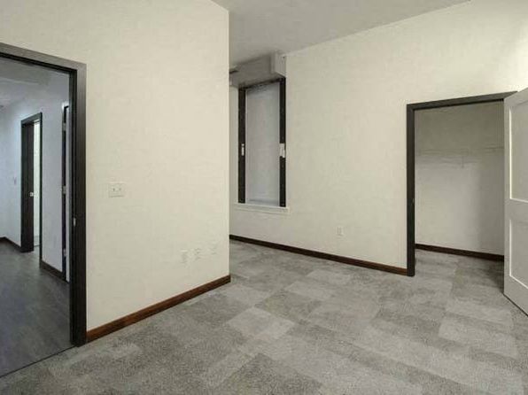 22 S 3rd St #4949127