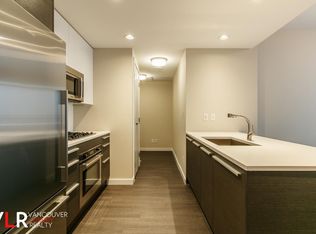 4485 Skyline Dr #4004, Burnaby, BC V5C 0J2