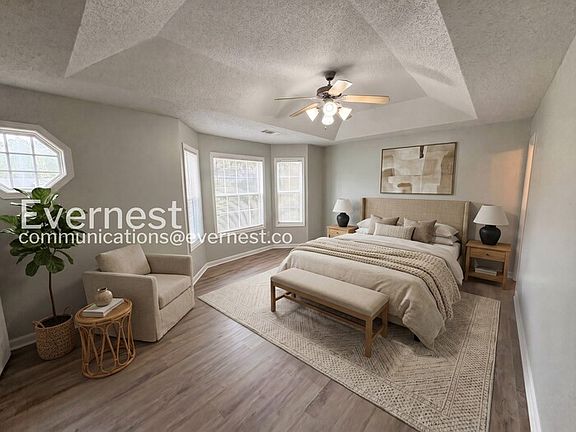 4th image of 8665 Thomas Rd